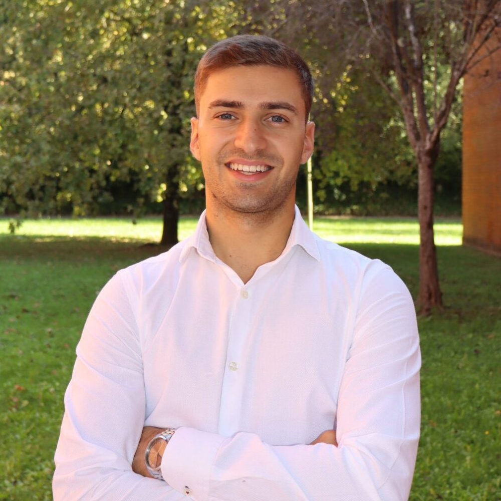 esta-8
